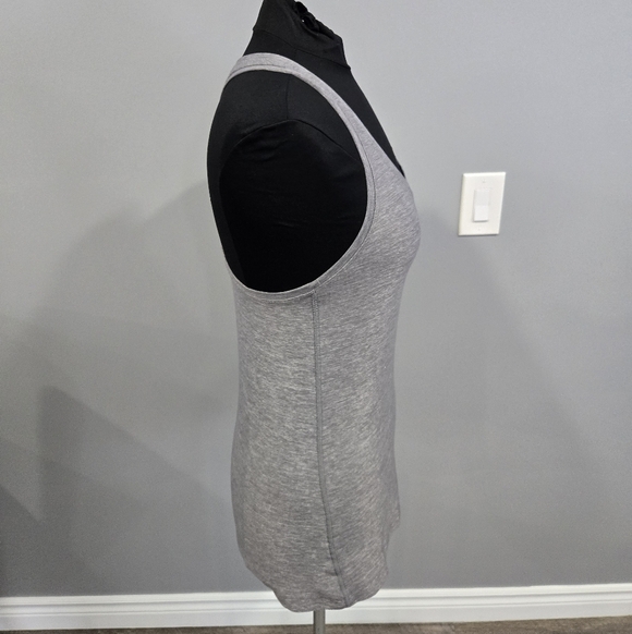🐢 Lululemon Racerback Tank Size Small - Picture 4 of 8